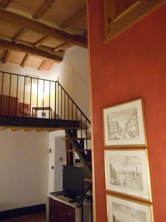 Torre Di Ponzano Guest House Barberino Val d'Elsa Luaran gambar