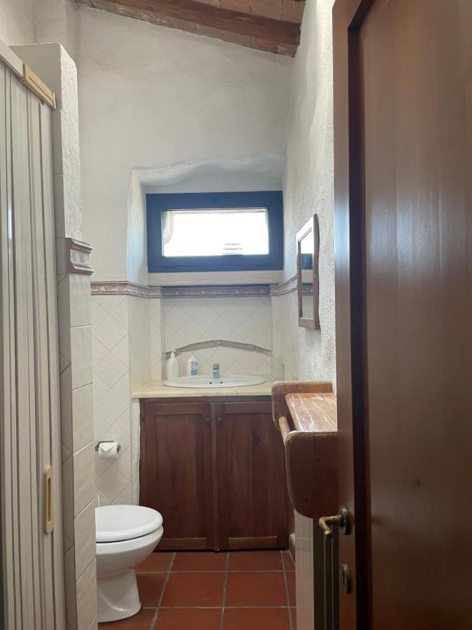 Torre Di Ponzano Guest House Barberino Val d'Elsa Luaran gambar