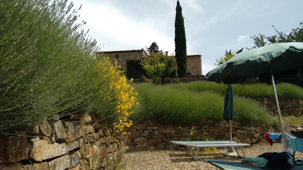 Torre Di Ponzano Guest House Barberino Val d'Elsa Luaran gambar